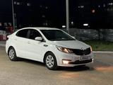 Kia Rio 2015 года за 6 200 000 тг. в Актобе – фото 3