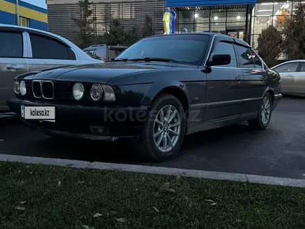 BMW 520 1995 года за 2 400 000 тг. в Костанай