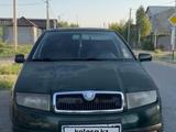 Skoda Fabia 2001 года за 750 000 тг. в Шымкент – фото 2