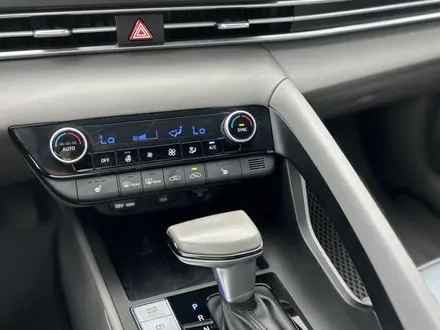 Hyundai Elantra 2022 года за 8 390 000 тг. в Семей – фото 15