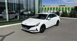 Hyundai Elantra 2022 года за 8 390 000 тг. в Семей