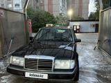 Mercedes-Benz E 230 1992 года за 1 900 000 тг. в Алматы – фото 3