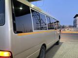 Toyota  Coaster 2012 года за 15 500 000 тг. в Аксай – фото 5