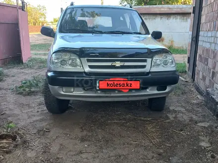 Chevrolet Niva 2005 года за 1 500 000 тг. в Павлодар – фото 2