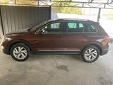 Volkswagen Tiguan 2021 года за 15 500 000 тг. в Алматы – фото 4