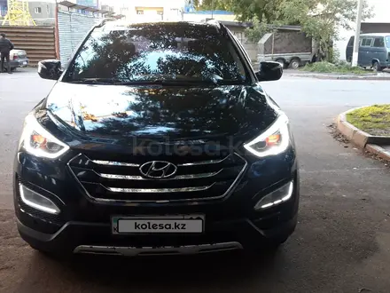 Hyundai Santa Fe 2013 года за 8 200 000 тг. в Астана