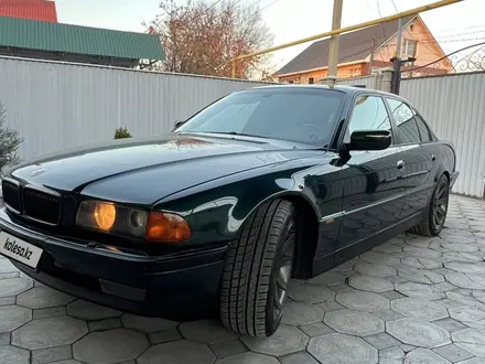 BMW 740 1997 года за 5 500 000 тг. в Алматы – фото 4