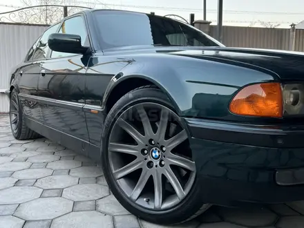 BMW 740 1997 года за 5 500 000 тг. в Алматы – фото 19