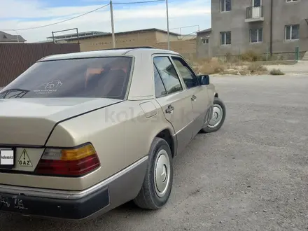 Mercedes-Benz E 230 1992 года за 1 600 000 тг. в Туркестан – фото 9