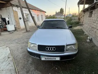 Audi 100