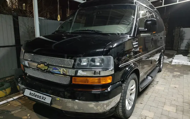 GMC Savana 2008 года за 21 700 000 тг. в Алматы