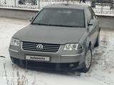 Volkswagen Passat 2003 года за 3 200 000 тг. в Караганда – фото 2