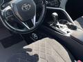 Toyota Camry 2020 годаүшін12 900 000 тг. в Актобе – фото 12