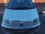 Volkswagen Sharan 2000 годаүшін2 400 000 тг. в Семей – фото 2
