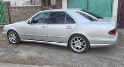 Mercedes-Benz E 320 2001 годаfor5 500 000 тг. в Кордай – фото 2