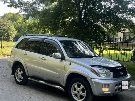 Toyota RAV4 2003 года за 3 650 000 тг. в Усть-Каменогорск