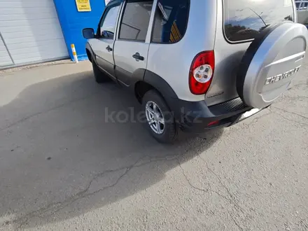 Chevrolet Niva 2012 года за 3 500 000 тг. в Петропавловск – фото 4