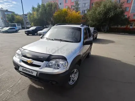 Chevrolet Niva 2012 года за 3 500 000 тг. в Петропавловск – фото 2