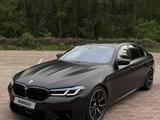 BMW M5 2018 года за 45 000 000 тг. в Алматы – фото 3