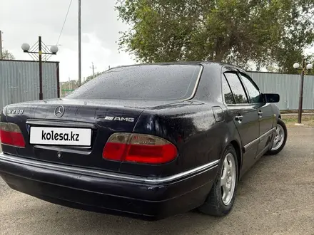 Mercedes-Benz E 280 1996 года за 2 600 000 тг. в Кызылорда – фото 5