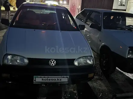 Volkswagen Golf 1993 года за 550 000 тг. в Жезказган – фото 4