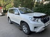 Toyota Land Cruiser Prado 2022 года за 36 500 000 тг. в Алматы