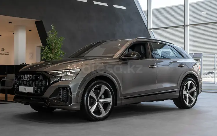 Audi Q8 55 TFSI Quattro Advance 2025 годаүшін59 050 000 тг. в Павлодар