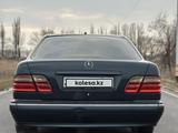 Mercedes-Benz E 320 2000 годаfor4 200 000 тг. в Тараз – фото 4