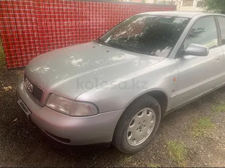 Audi A4 1997 года за 2 500 000 тг. в Астана