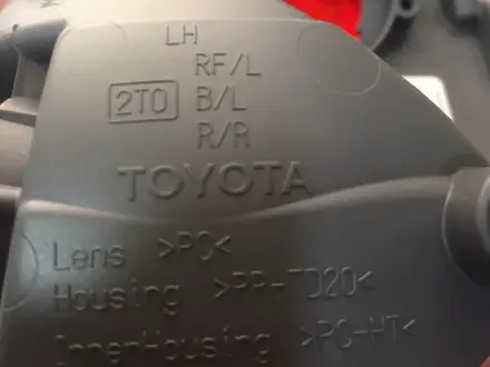 Фонарь задний правый Toyota RAV4 за 45 000 тг. в Костанай – фото 7