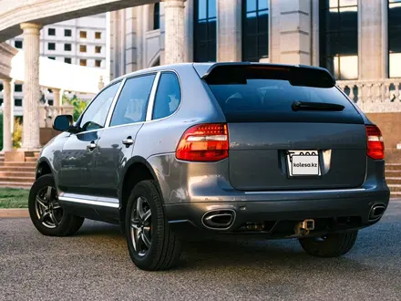 Porsche Cayenne 2009 года за 11 000 000 тг. в Атырау – фото 6