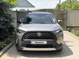 Toyota Corolla Cross 2024 года за 10 500 000 тг. в Алматы