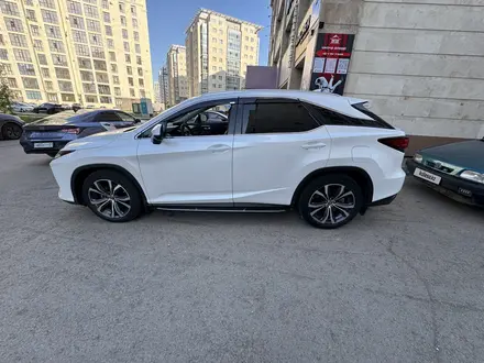 Lexus RX 200t 2021 года за 25 000 000 тг. в Астана – фото 2