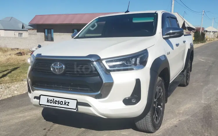 Toyota Hilux 2022 года за 25 000 000 тг. в Шымкент