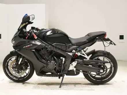 Honda  CBR 650R 2023 года за 4 800 000 тг. в Алматы – фото 3