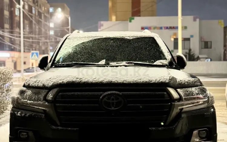 Toyota Land Cruiser 2018 года за 36 000 000 тг. в Атырау