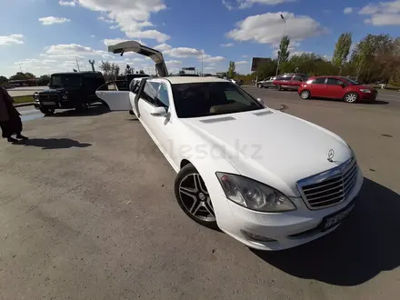 Mercedes-Benz S 350 2014 года за 9 500 000 тг. в Караганда