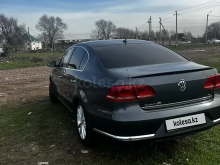 Volkswagen Passat 2012 года за 7 000 000 тг. в Алматы – фото 9
