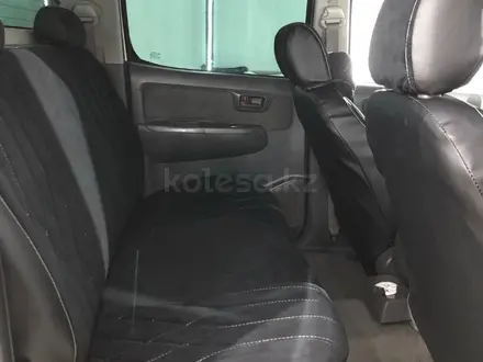 Toyota Hilux 2012 года за 11 000 000 тг. в Атырау – фото 9