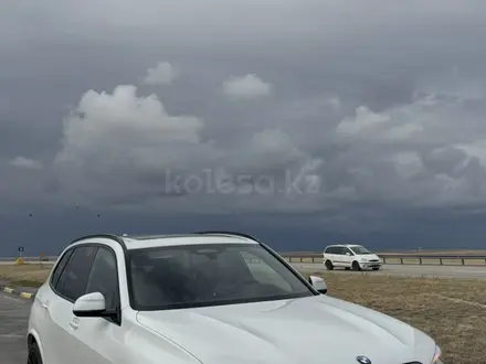 BMW X5 2020 года за 31 500 000 тг. в Астана – фото 13