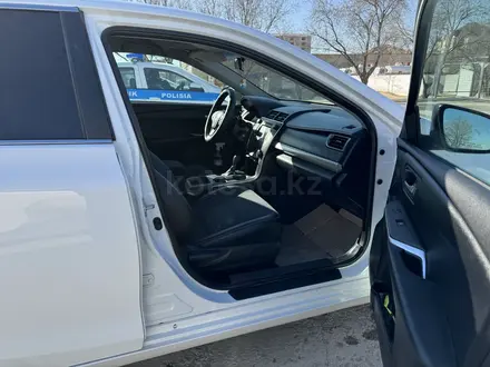 Toyota Camry 2015 года за 7 100 000 тг. в Актау – фото 11