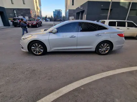 Hyundai Grandeur 2015 года за 4 800 000 тг. в Астана – фото 6