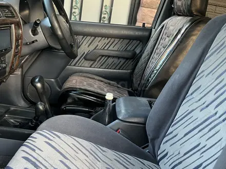 Toyota Land Cruiser Prado 1997 года за 6 800 000 тг. в Алматы – фото 13