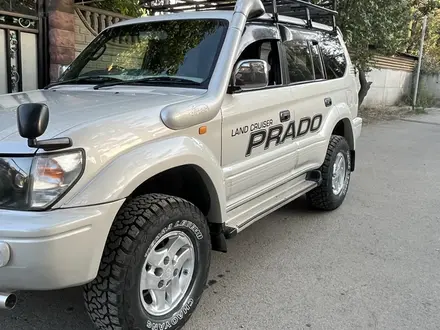 Toyota Land Cruiser Prado 1997 года за 6 800 000 тг. в Алматы – фото 4