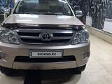 Toyota Fortuner 2006 годаүшін9 300 000 тг. в Тараз – фото 2