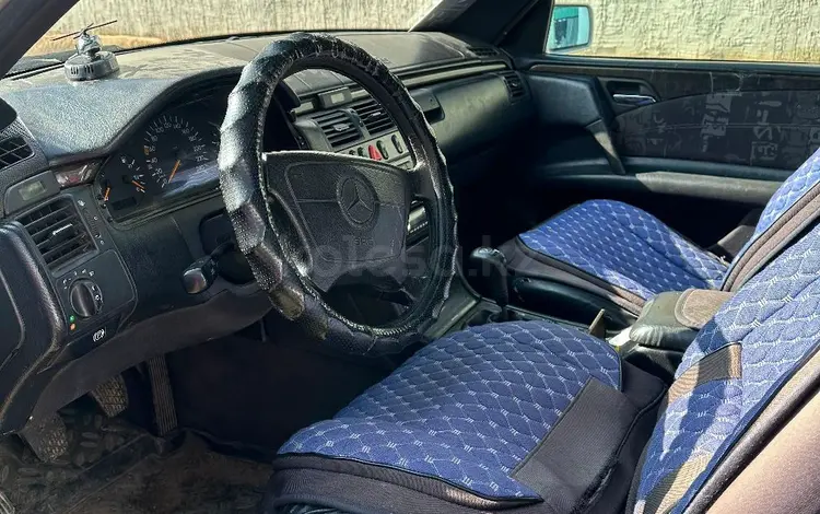 Mercedes-Benz C 230 1998 года за 800 000 тг. в Алматы