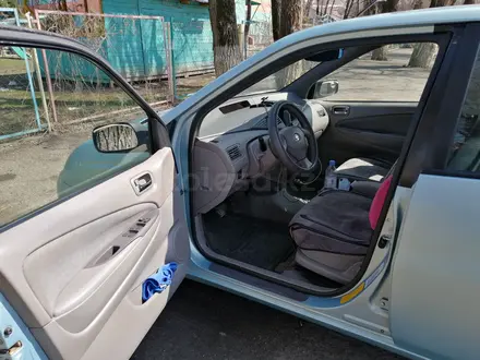 Toyota Prius 2002 года за 2 750 000 тг. в Алматы – фото 8