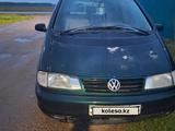 Volkswagen Sharan 1995 года за 1 300 000 тг. в Петропавловск