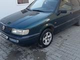 Volkswagen Passat 1997 года за 1 700 000 тг. в Атырау – фото 4