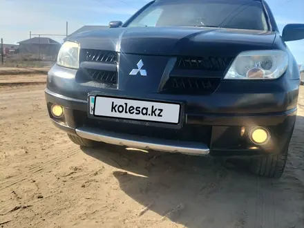 Mitsubishi Outlander 2006 года за 4 300 000 тг. в Актобе – фото 2